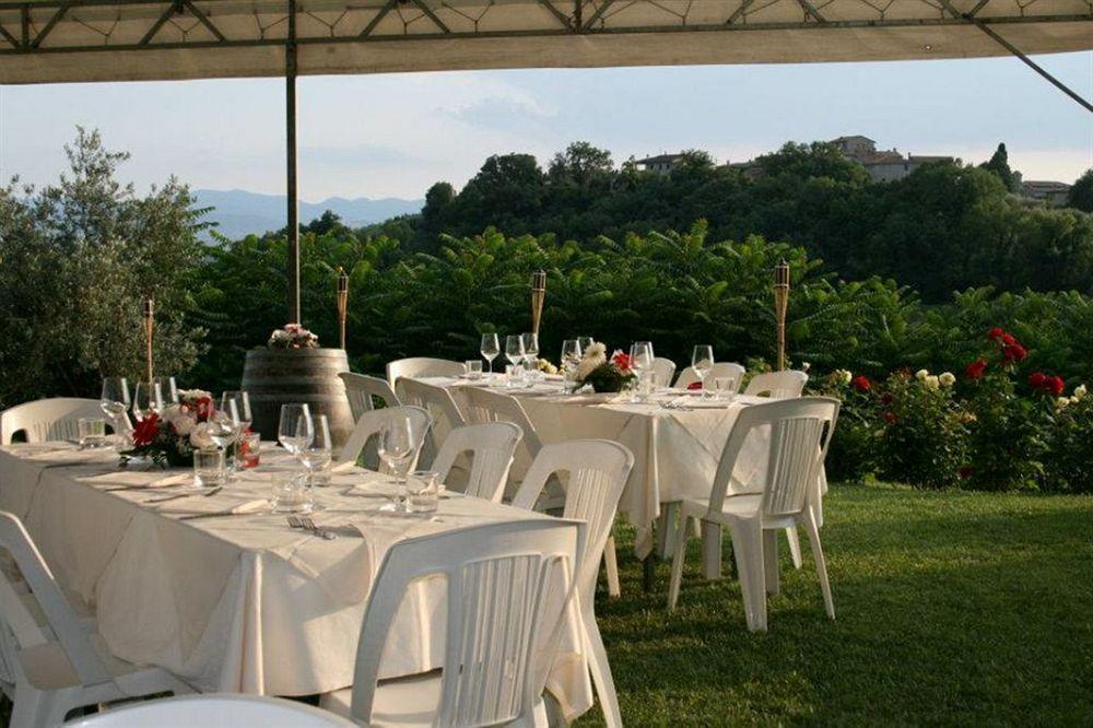 Entropia Ristorante Country House Todi Exterior foto
